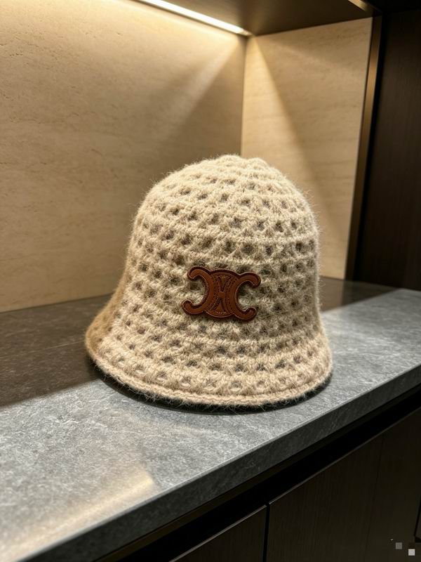 Celine hat dx41